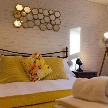 Russet Quarter, Parking Subject To Availability Apartment York Luaran gambar