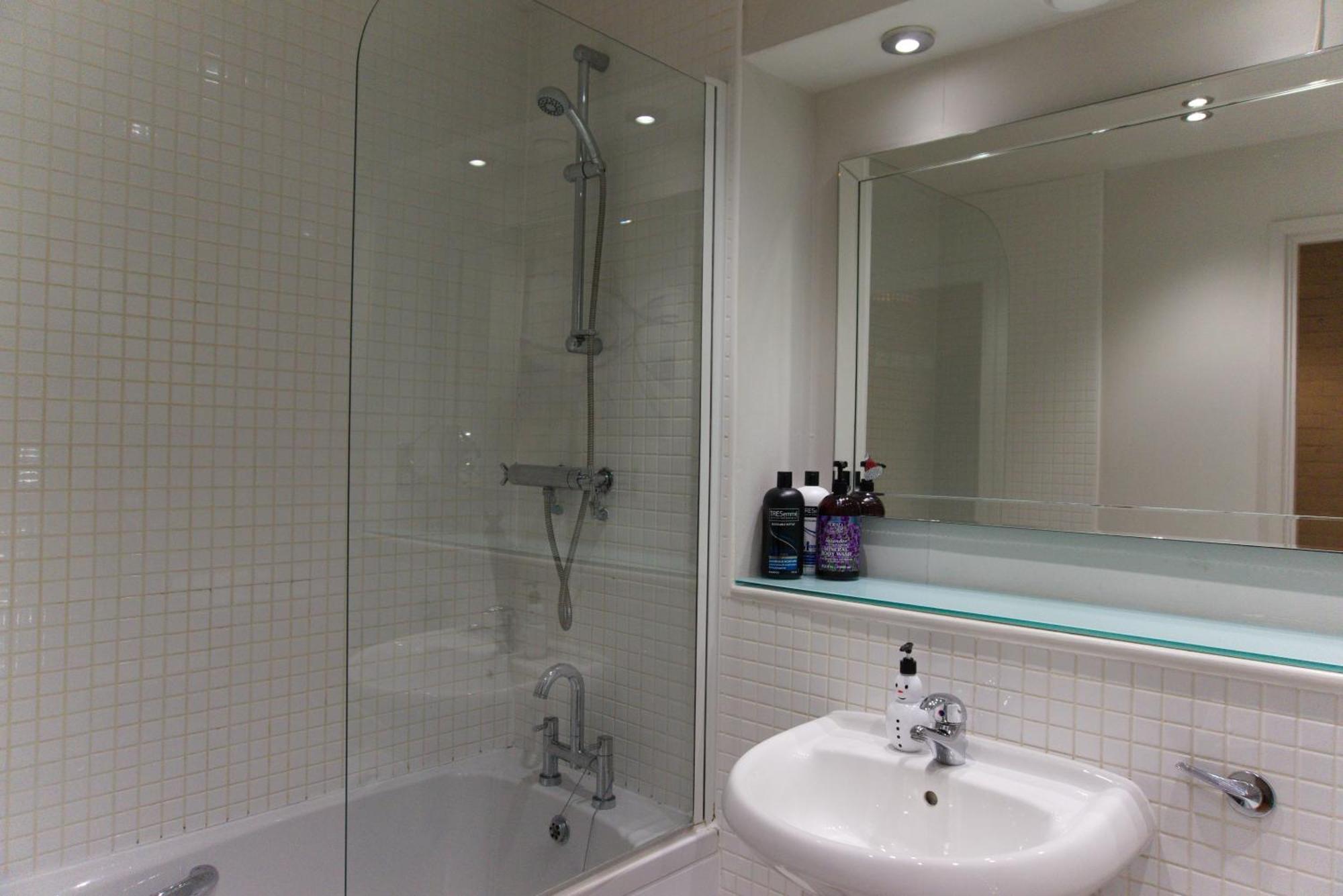 Russet Quarter, Parking Subject To Availability Apartment York Luaran gambar